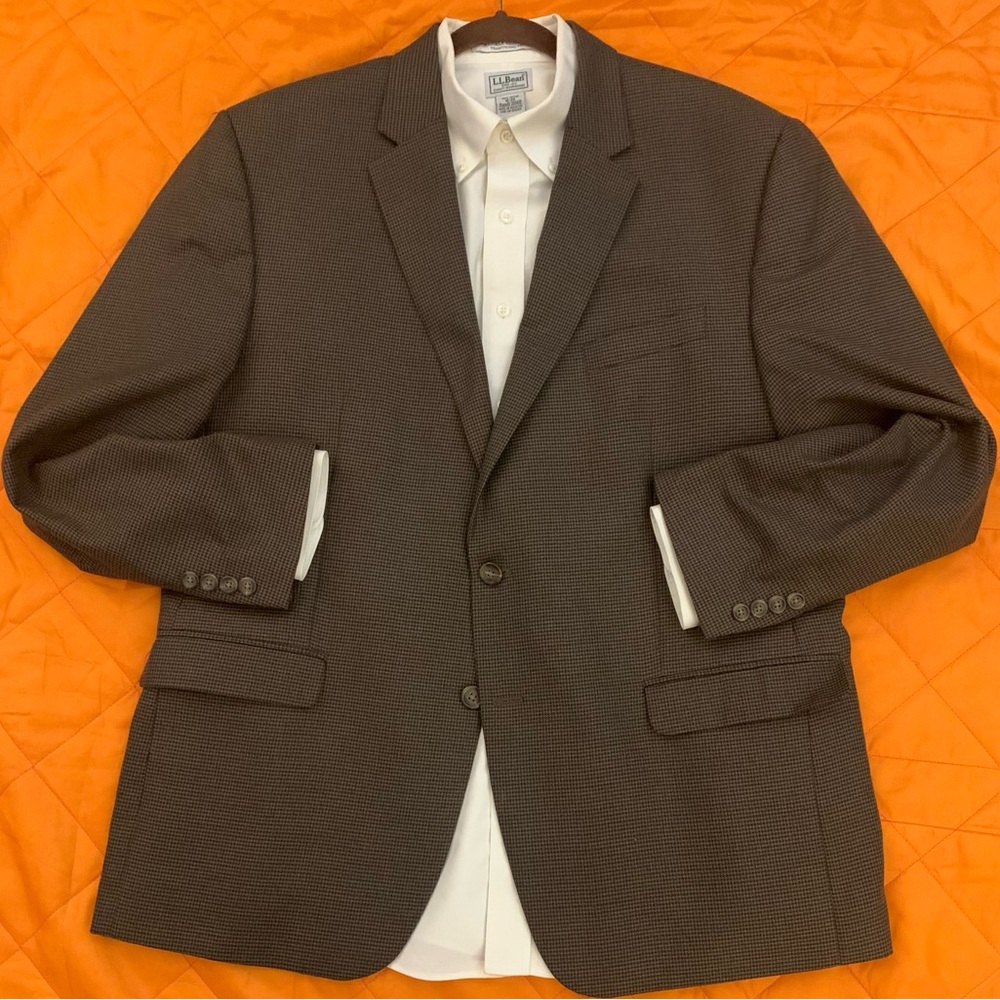 CHAPS Polyester/Rayon Sport Jacket